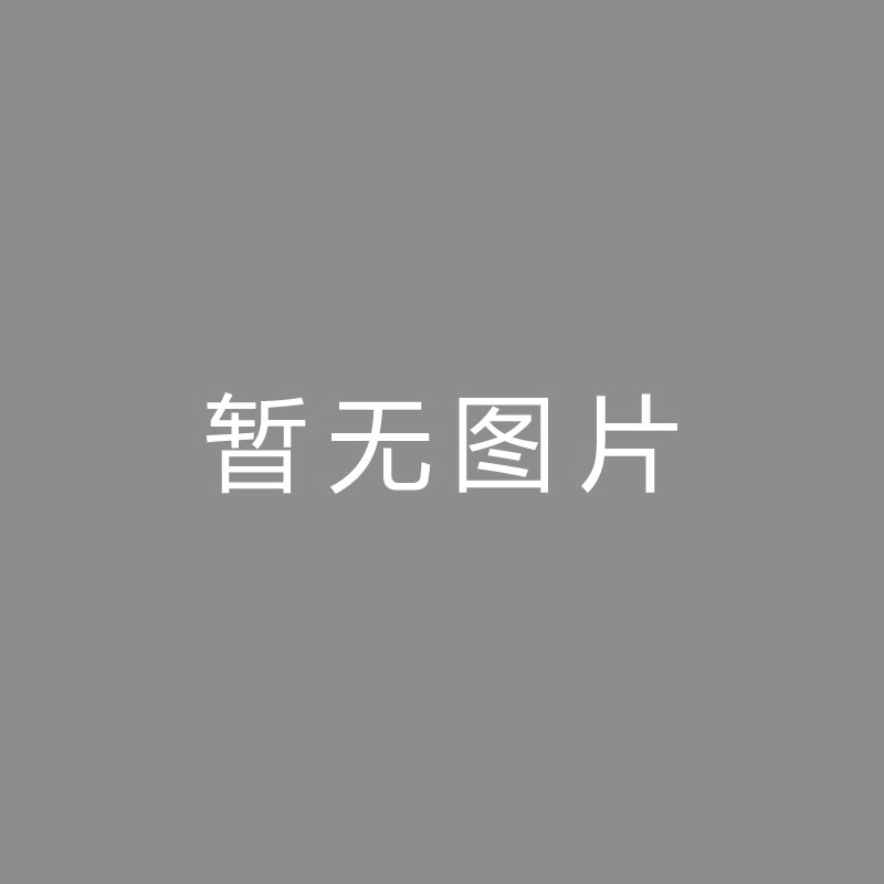 🏆色调 (Color Grading)詹俊：两个字形容曼联是混乱，阿莫林还要坚持踢三中卫体系吗？